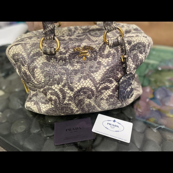 PRADA Cervo Lux Print - Picture 2 of 16